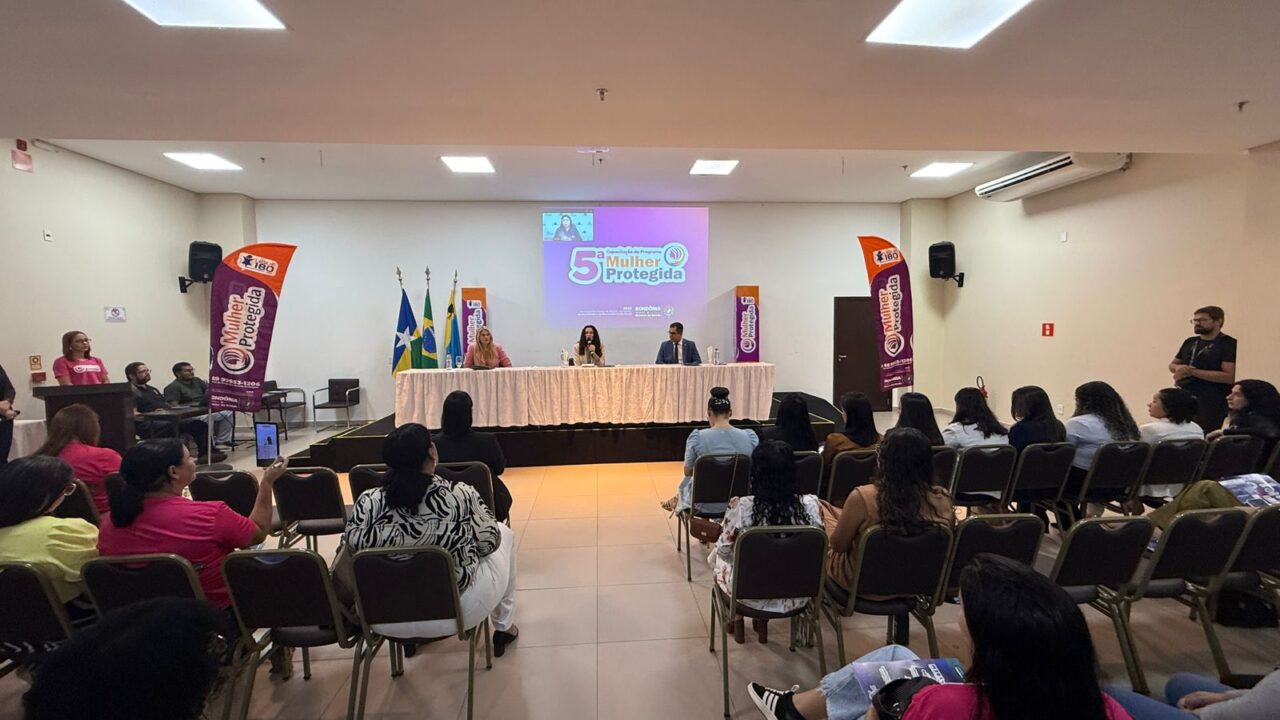 Sistema que permite autocadastro foi lançado na capacitação do Mulher Protegida