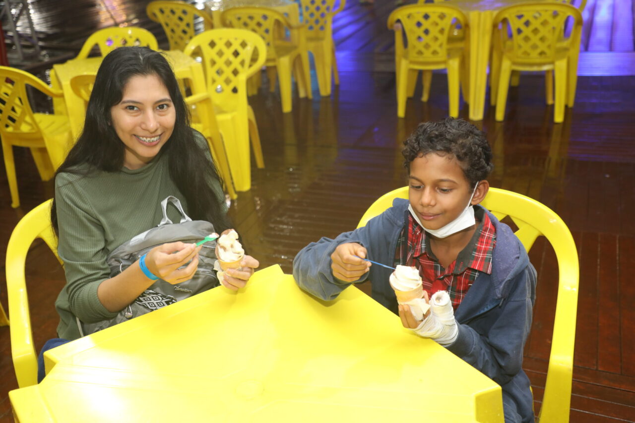 Sorvete e apresentações fizerem parte da noite especial do HICD