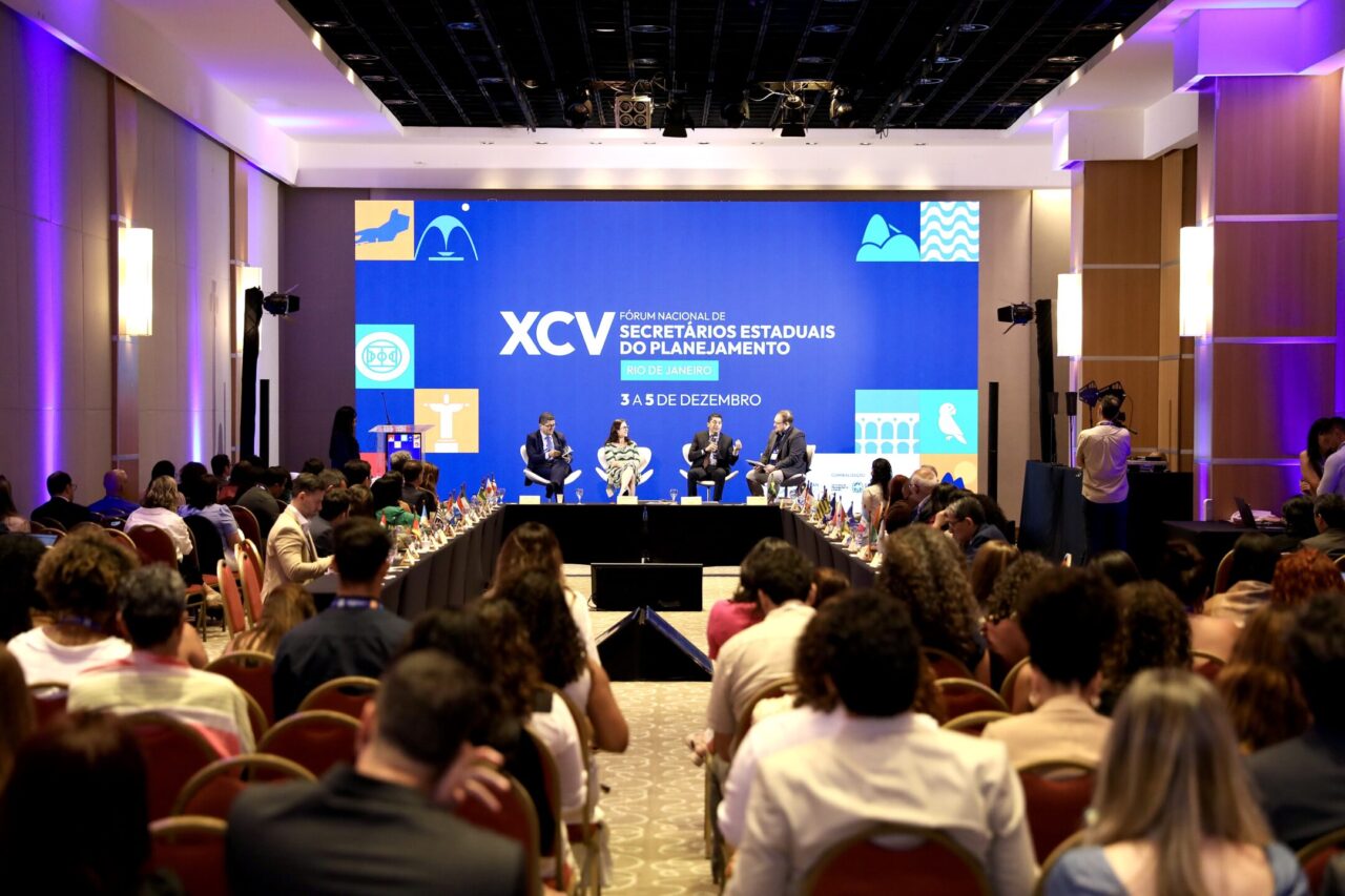 Governo de RO fortalece planejamento estratégico em reunião nacional do Conseplan no Rio de Janeiro