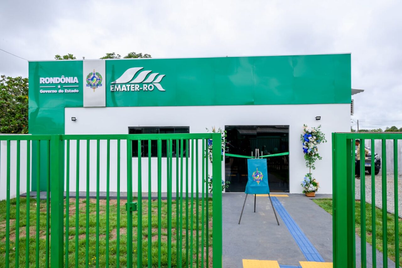 Agricultura familiar ganha força em Itapuã do Oeste com reforma da sede da Emater entregue pelo governo de RO