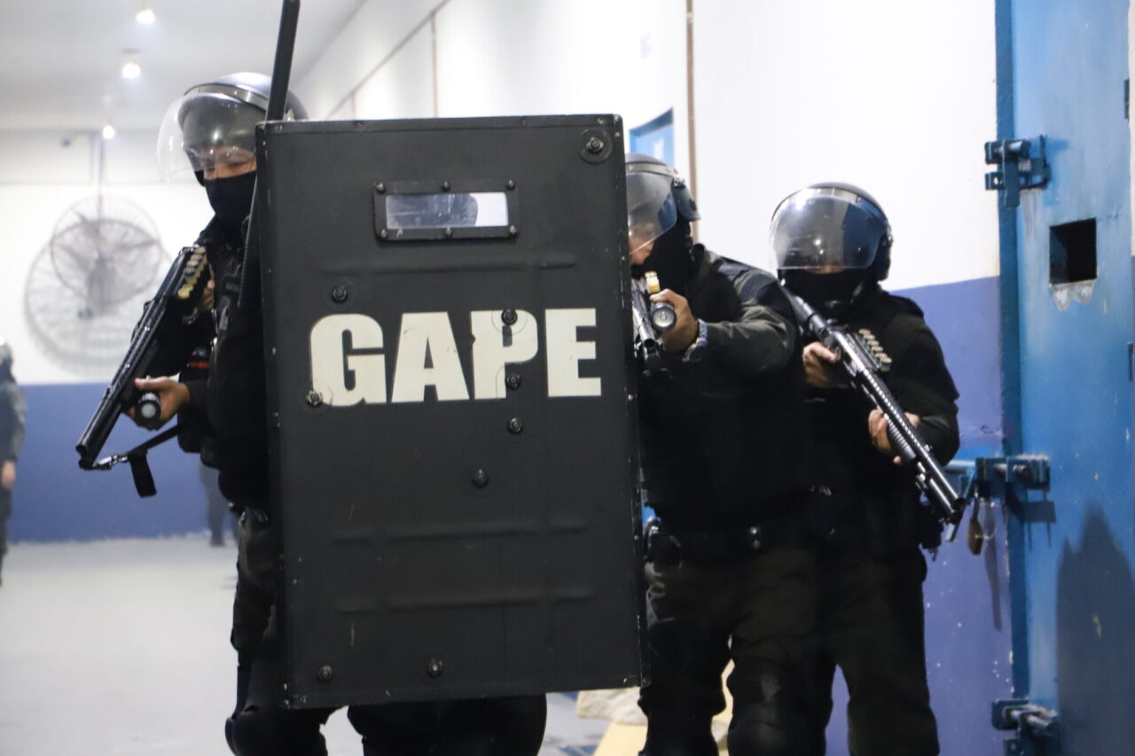 Governo de RO reforça segurança do sistema prisional com revistas gerais em unidades do Estado