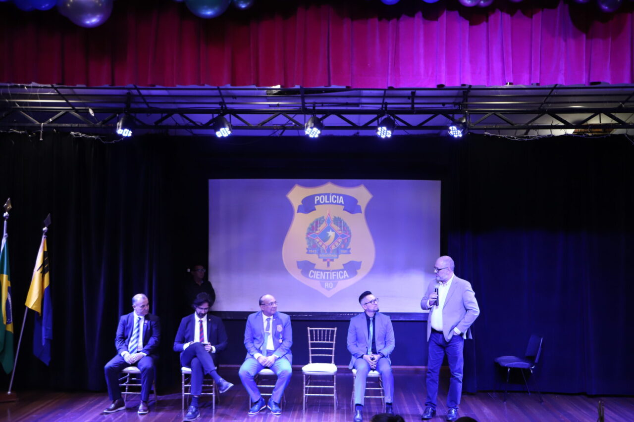 A condecoração simboliza o esforço conjunto entre as instituições