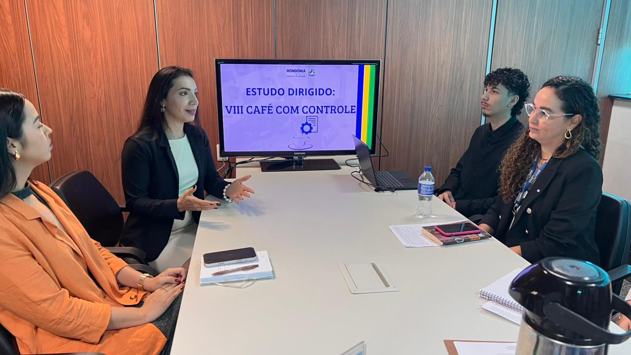 O evento contou com a participação da secretária de Controle Externo do TCU/RO, Paula Gigliane de Oliveira