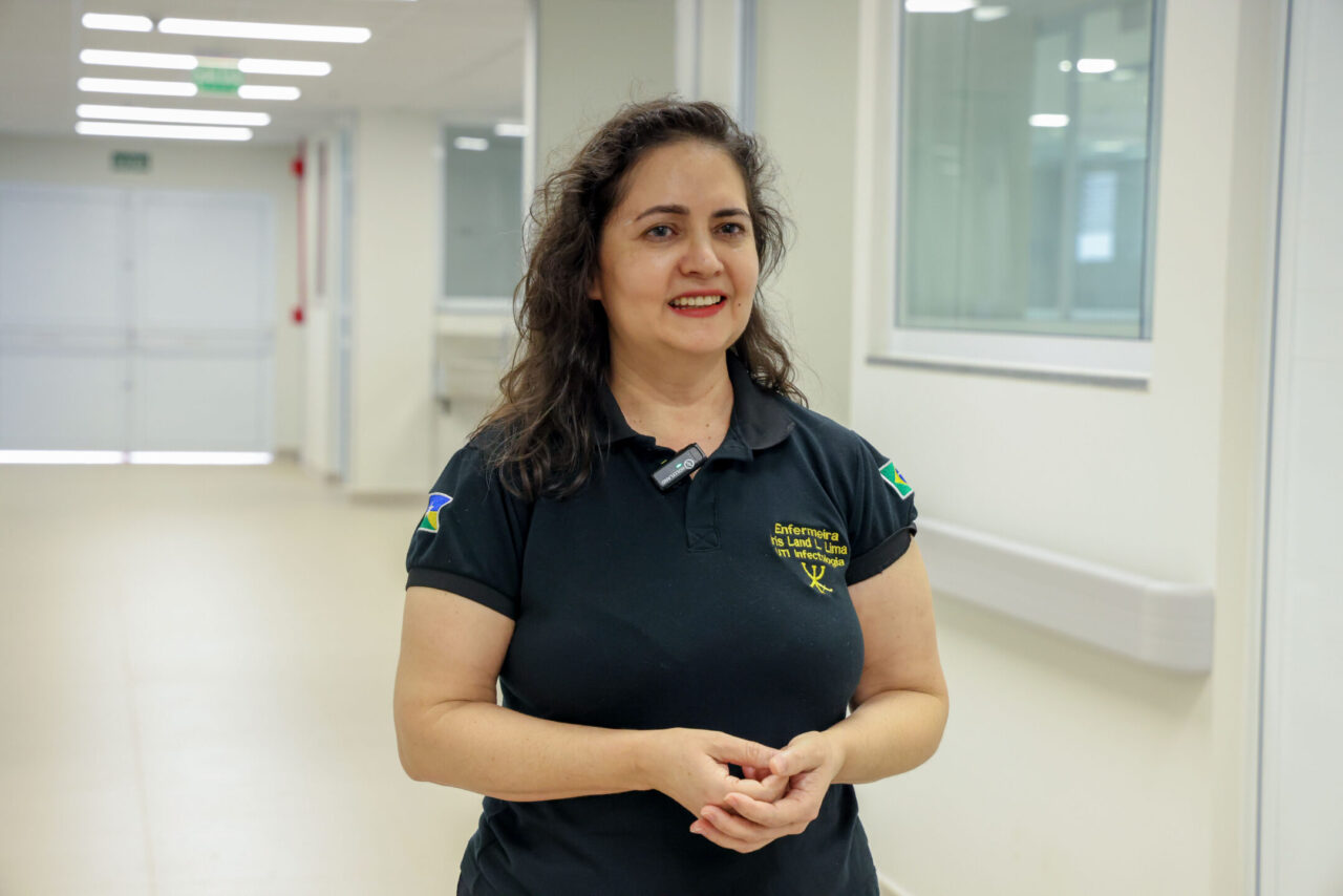 A enfermeira Iris Land Leonel Lima, há 36 anos na unidade, avalia o momento atual como um divisor de águas