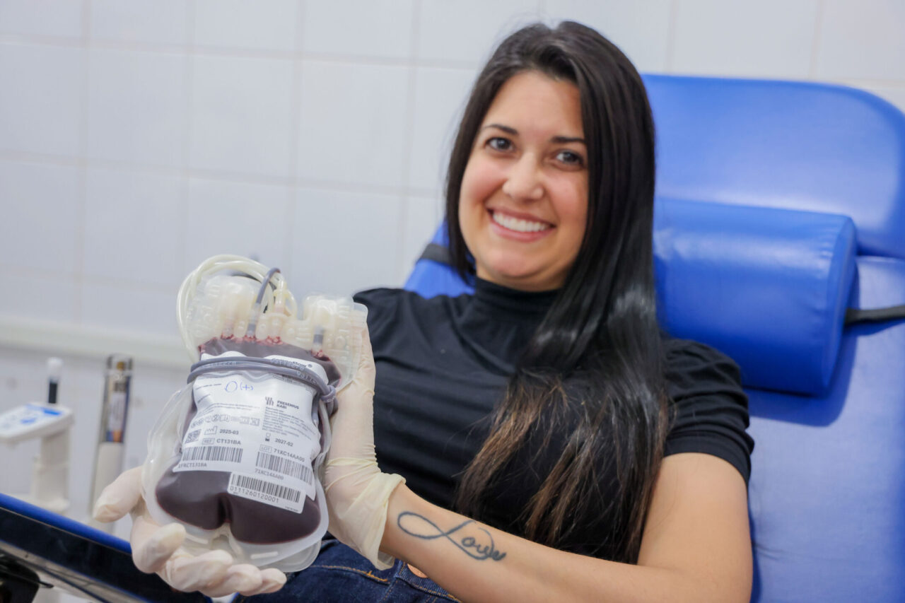 Daiana Parente, doadora da tipagem O+, feliz em realizar este ato de amor
