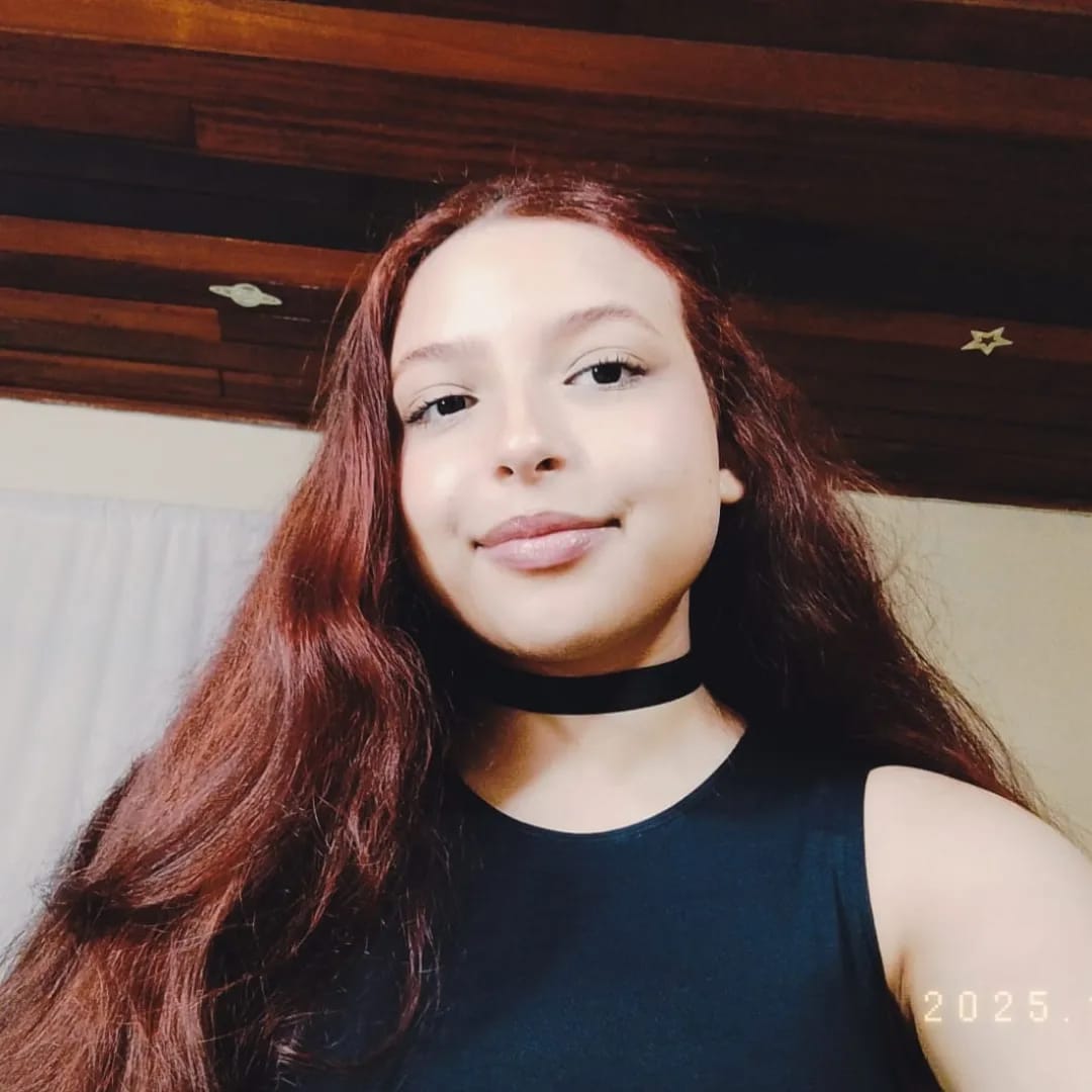 Com 900 pontos na redação do Enem 2025, Ionayra Castro se destaca entre os estudantes