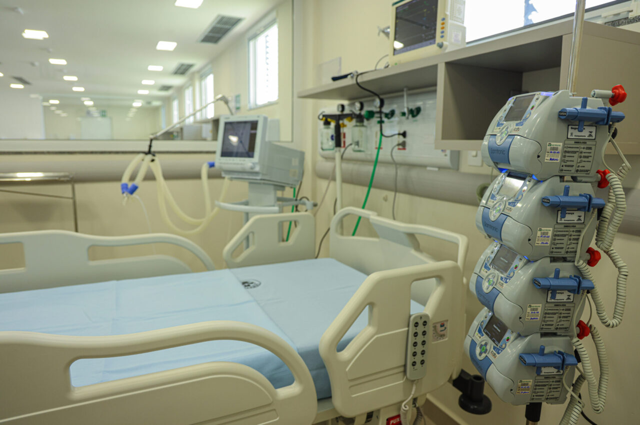 Governo de RO entrega reforma do Cemetron com implantação de UTI na unidade