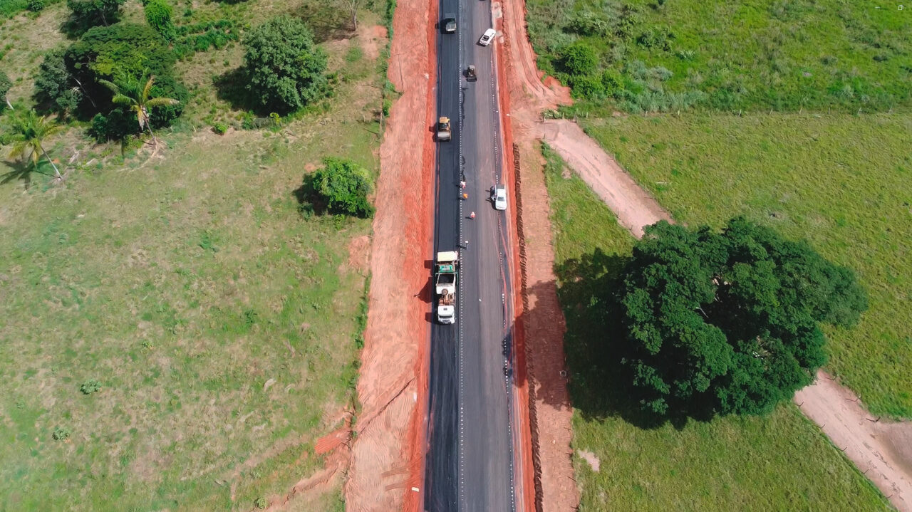 Rodovia-494 recebe nova pavimentação do governo de RO, entre Primavera de Rondônia e Querência do Norte