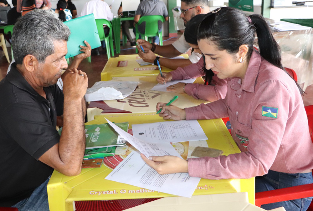 Agricultores Familiares recebem benefícios sociais através de mutirão do governo de RO