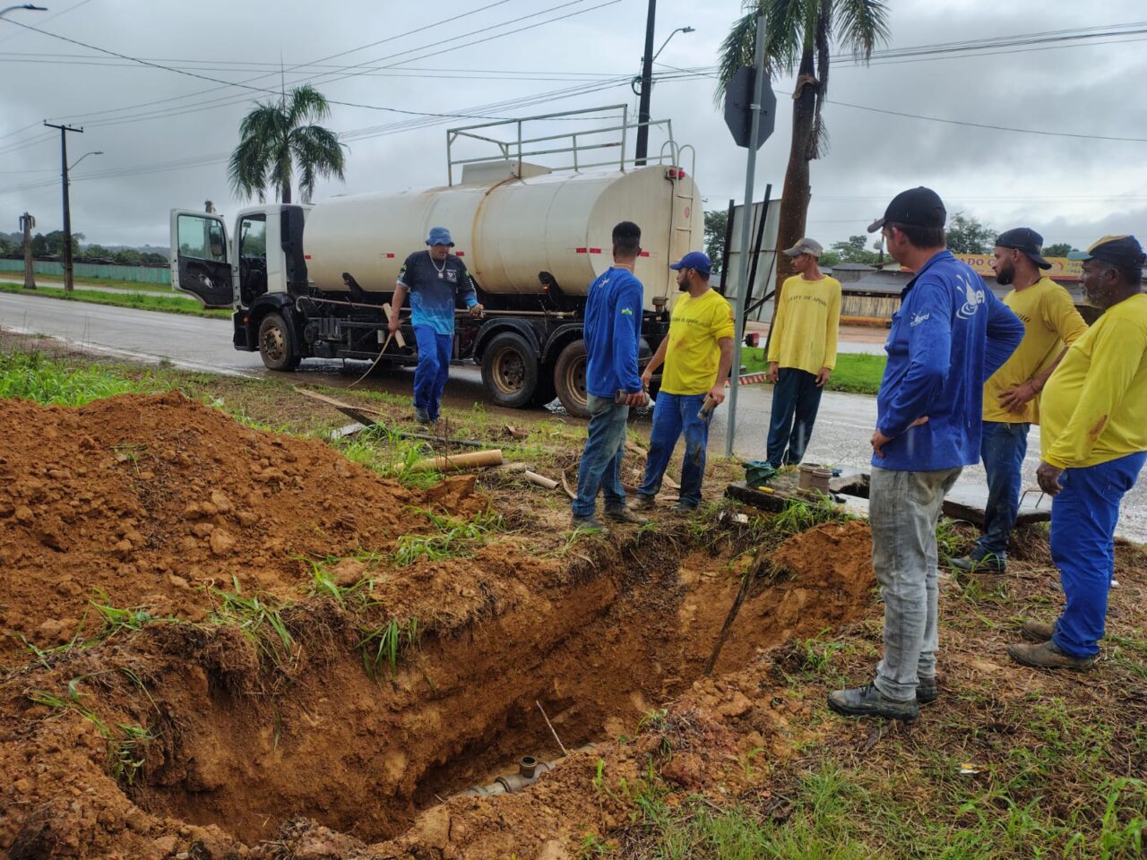 Atuação técnica da Caerd garante segurança da rede de distribuição de água em Machadinho d’Oeste