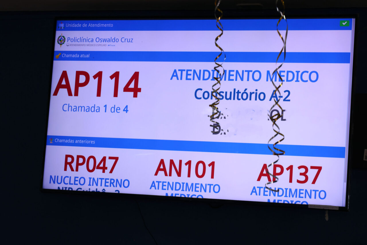 Todo o fluxo é organizado pela regulação estadual, que classifica a prioridade clínica