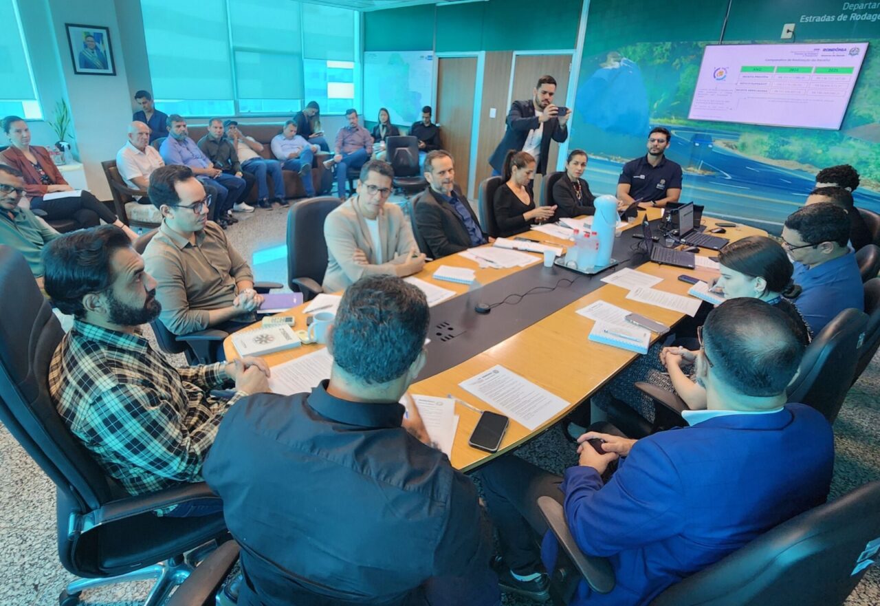 Reunião de prestação de contas fortalece transparência e impulsiona ações voltadas à infraestrutura no estado em 2026