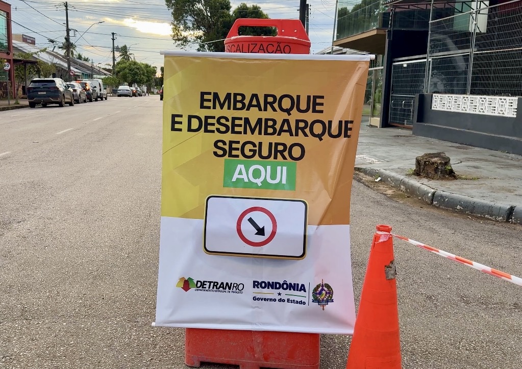 Dentro destas medidas de segurança, também foram criados os pontos de Embarque e Desembarque de passageiros