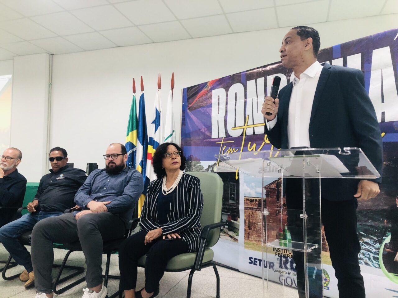 Educação profissional qualifica mão de obra para setor turístico e apresenta avanços no encontro em Guajará-Mirim