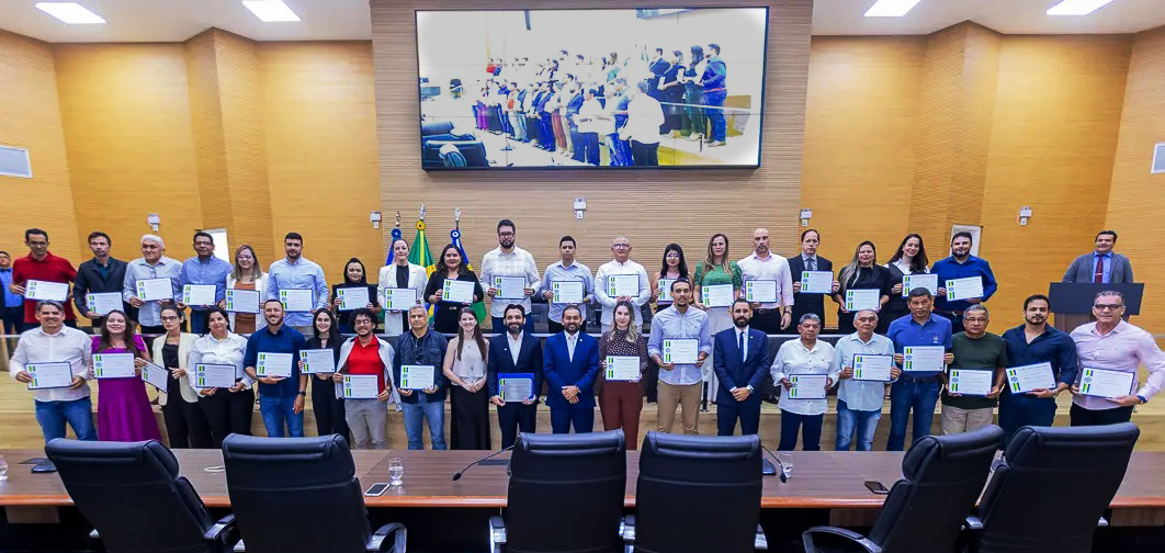 Atuação dos servidores do DER-RO é reconhecida com homenagem em Rondônia