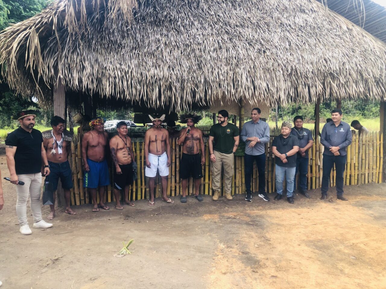 Participantes do Encontro de Gestores são recebidos na Aldeia Lage Velho que se destaca no etnoturismo