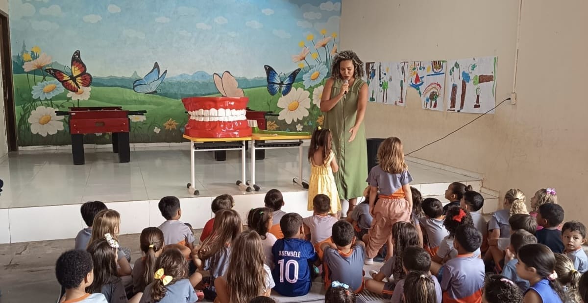 Ação nacional de combate à cárie dentária nas crianças em idade escolar é reforçada pelo governo de RO