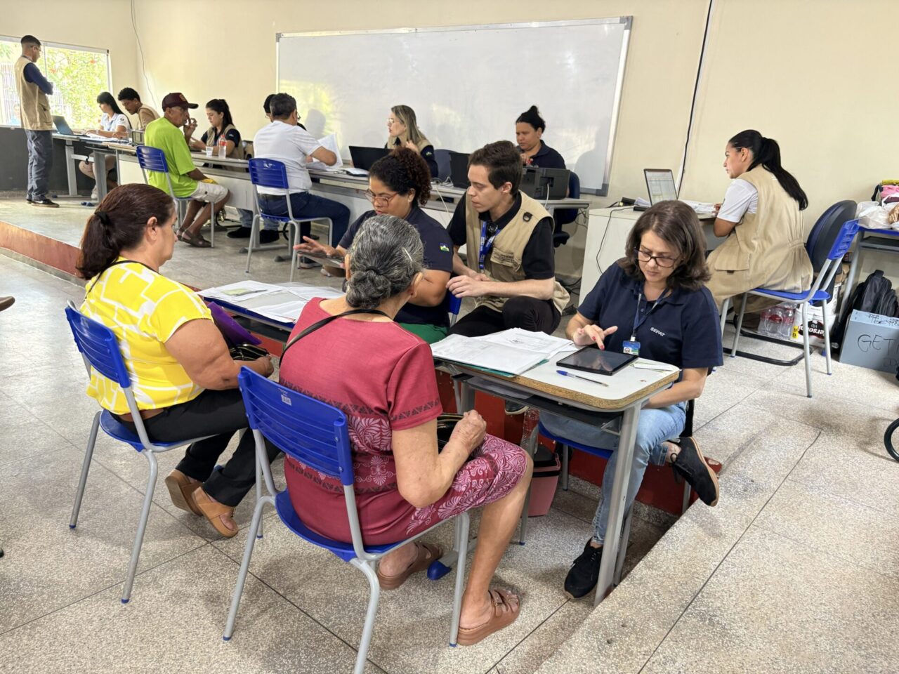 Governo de RO realiza ação de regularização fundiária nos bairros Cohab I, II e III, em Porto Velho