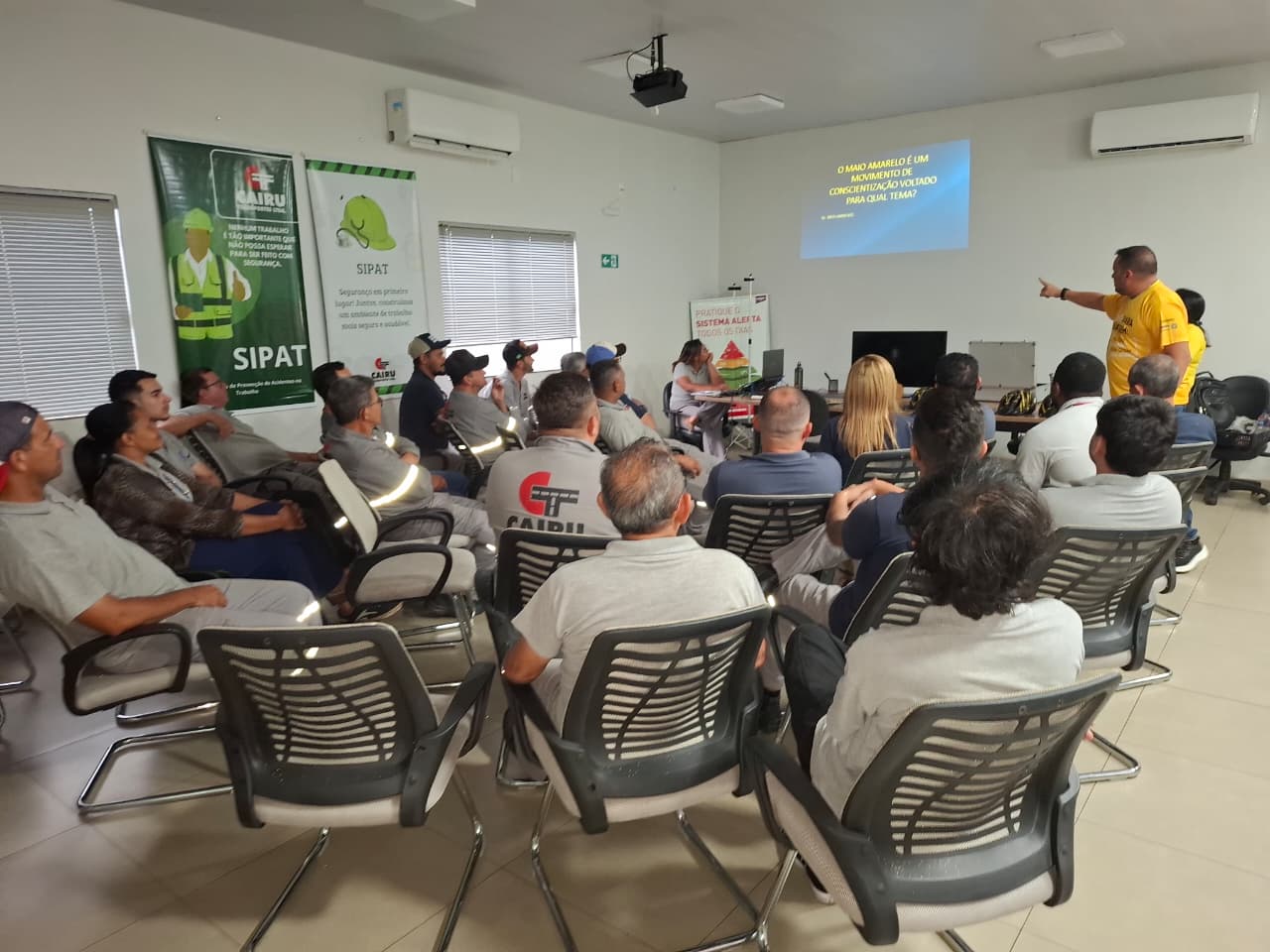 Palestra para servidores e empresa de transporte