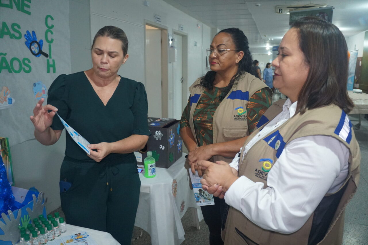As técnicas da Agevisa/RO acompanham as instruções