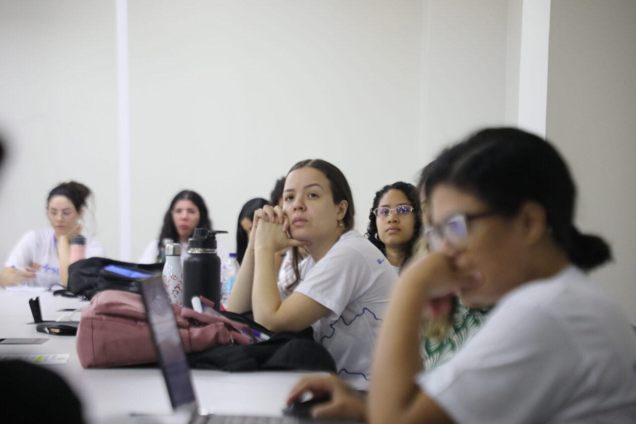 O projeto reuniu 33 viventes, entre profissionais da saúde e estudantes