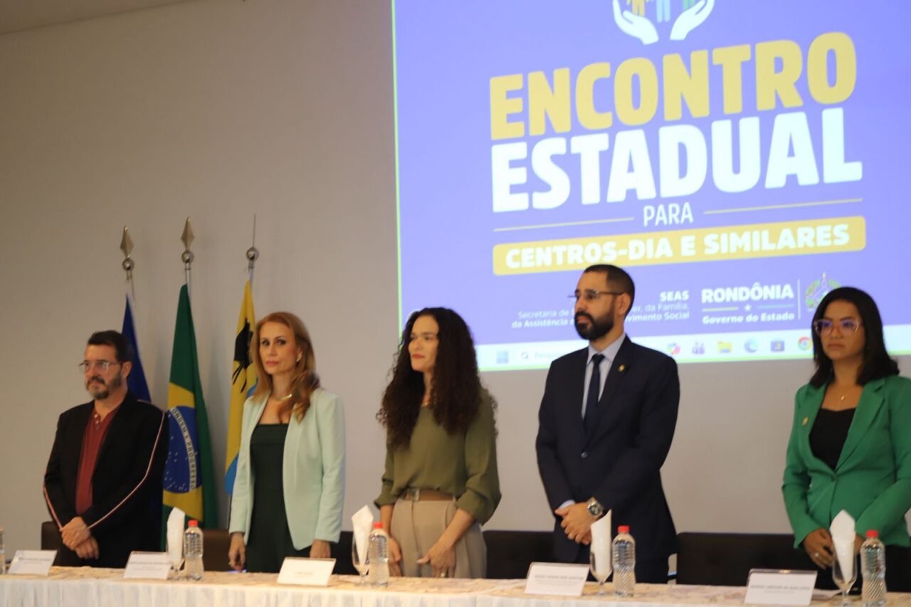 O encontro é coordenado pela Secretaria de Estado da Mulher, da Família, da Assistência e do Desenvolvimento Social (Seas)