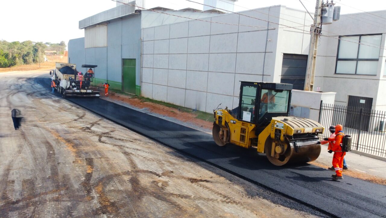 Linha 625 recebe obras de pavimentação do governo de RO e ganha nova infraestrutura viária