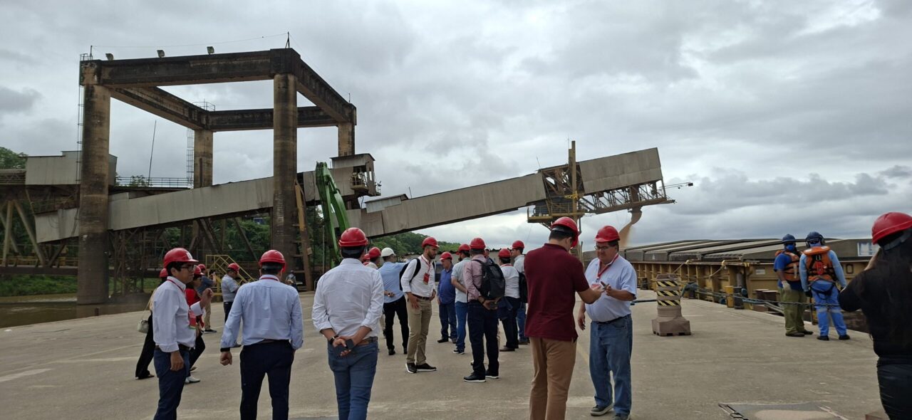 Comitiva peruana visita Porto de Porto Velho e destaca potencial logístico de Rondônia para o comércio exterior
