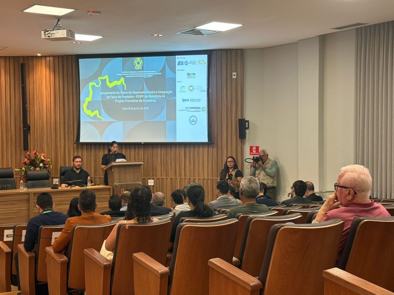 O seminário apresentou os resultados dos estudos que fundamentam o plano e marcou o lançamento da publicação técnica que subsidiará sua implementação