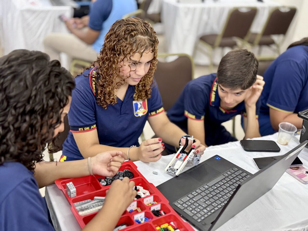 Implementação da Educação Digital Escolar na rede pública de ensino discute direitos e deveres no uso das tecnologias