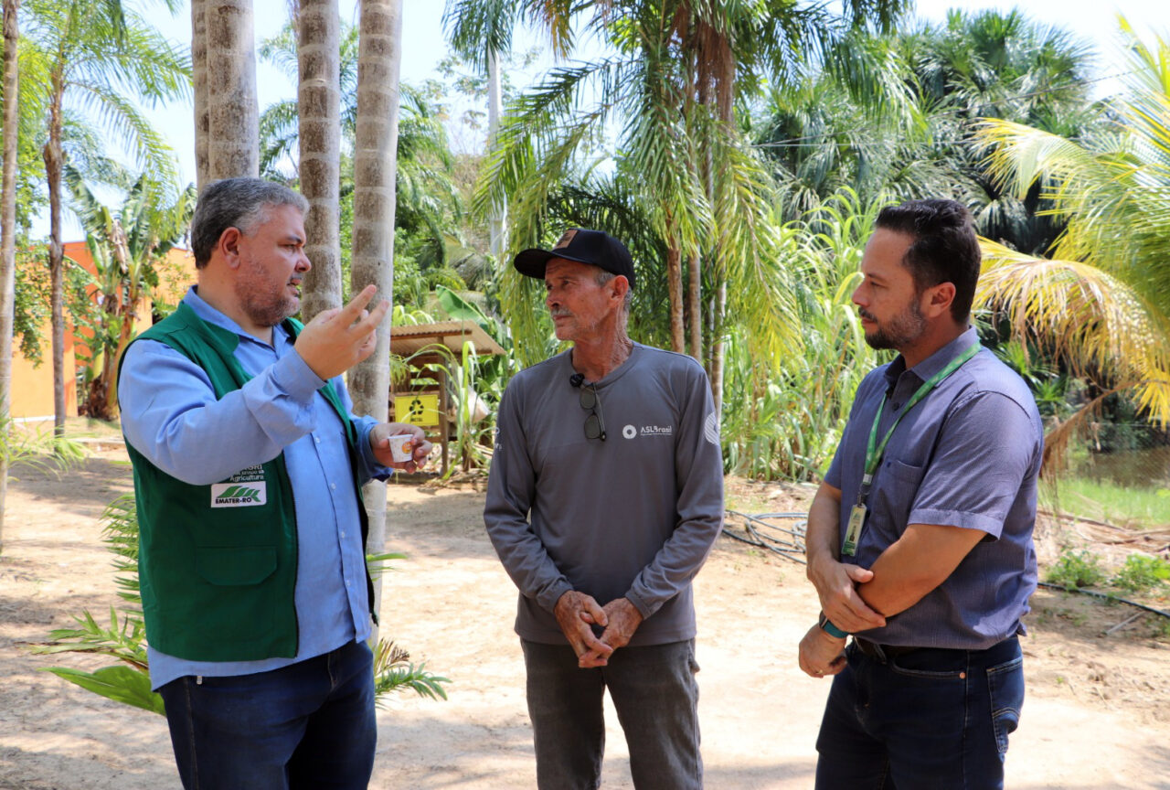 Com orientação técnica da Emater-RO, seu João cercou a área para evitar interferências que comprometam a regeneração da vegetação nativa